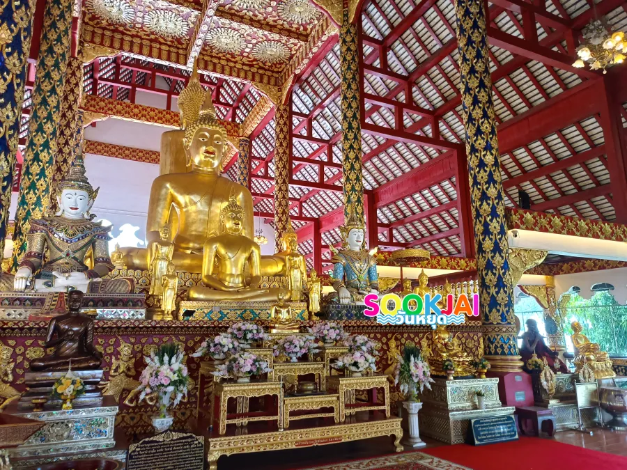 Visit Wat Suan Dok, Chiang Mai, See the White Chedis of the Northern Royal Family and the Main Viharn with Portraits of Real People