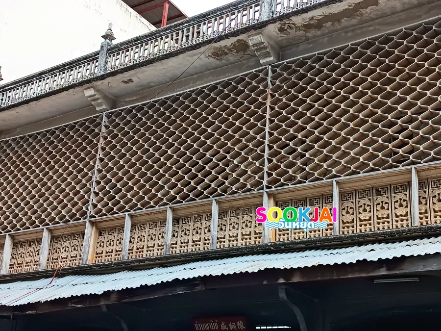 Retracing the Ancient Trading District \