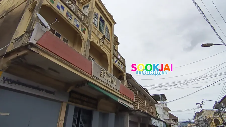 Retracing the Ancient Trading District \