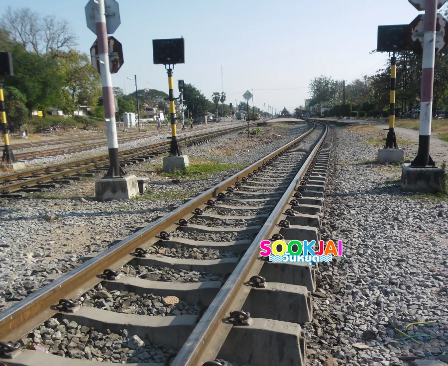 ย้อนรอย วัดนครโกษา ลพบุรี ชมมนต์เสน่ห์ปรางค์ขอมโบราณและสถาปัตยกรรมสามยุค