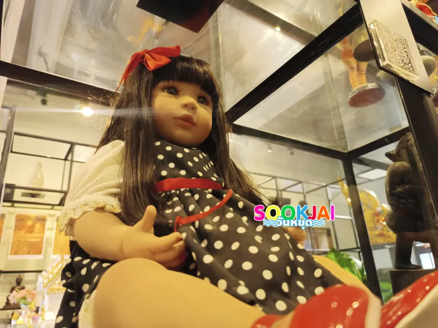 Decoding Authentic Thai Identity! 