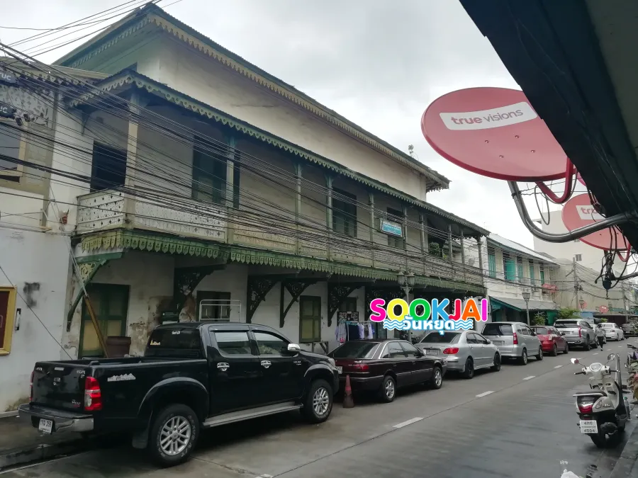 โรงเรียนตะละภัฎศึกษา กรุงเทพมหานคร