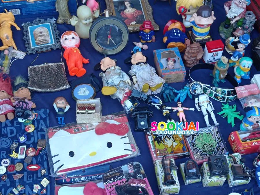 บุก ตึกแดงวินเทจ จตุจักร สวรรค์คนรักวินเทจ แหล่งรวมของเก่าใจกลางเมือง ราคาสุดจึ้ง!