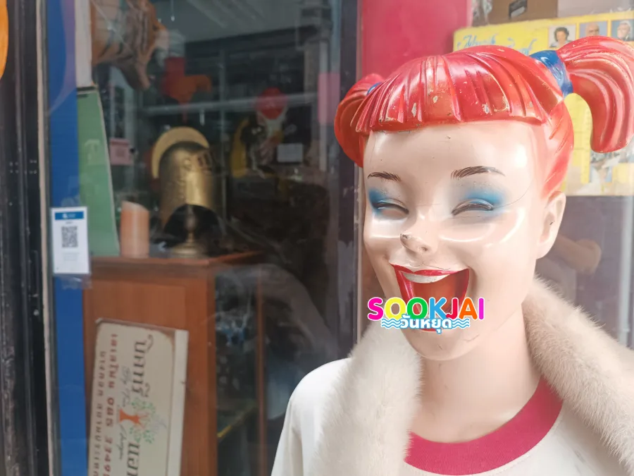 บุก ตึกแดงวินเทจ จตุจักร สวรรค์คนรักวินเทจ แหล่งรวมของเก่าใจกลางเมือง ราคาสุดจึ้ง!