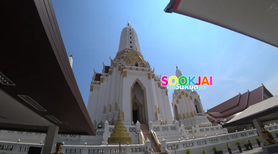 ชมความงามสถาปัตยกรรมไทย-จีนที่ "วัดพิชยญาติการามวรวิหาร" แลนด์มาร์คสุดสงบย่านคลองสาน