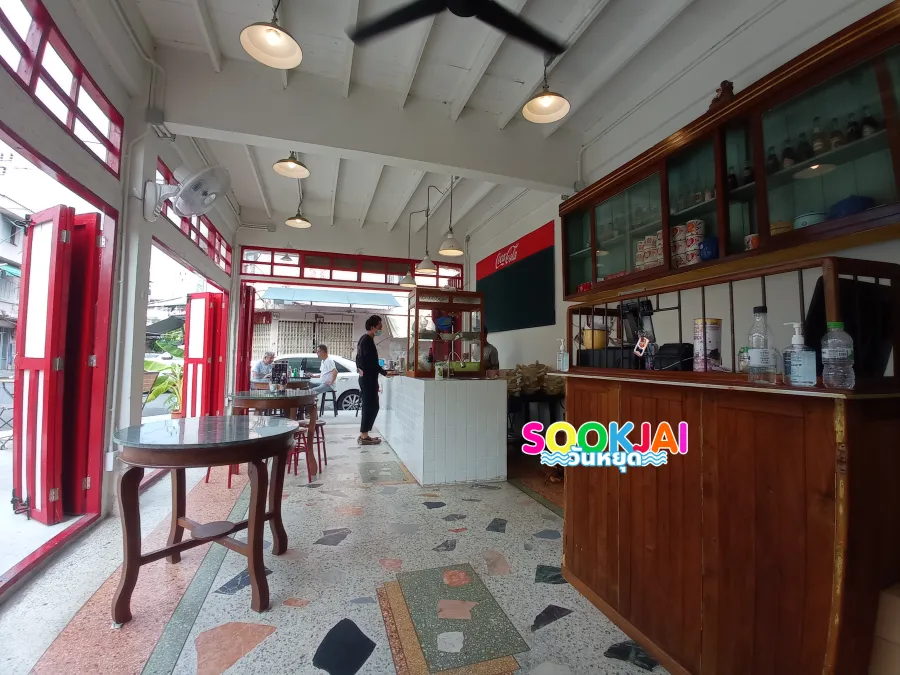 Review of Tang Jek Wu, a legendary 60-year-old beef noodle shop: a hidden gem with a chill atmosphere | Sookjai Weekend