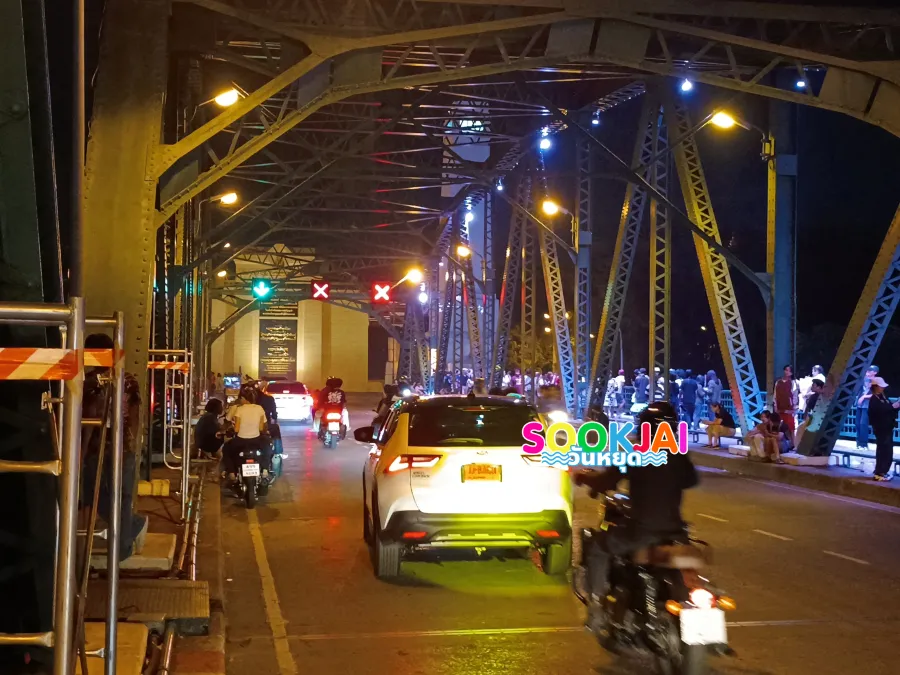 King Buddha Yodfa Bridge Bangkok