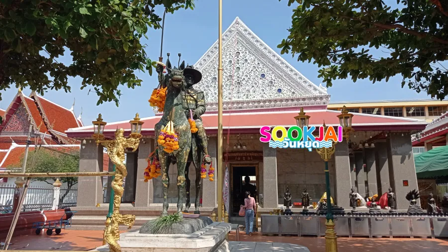 วัดอินทารามวรวิหาร กรุงเทพมหานคร