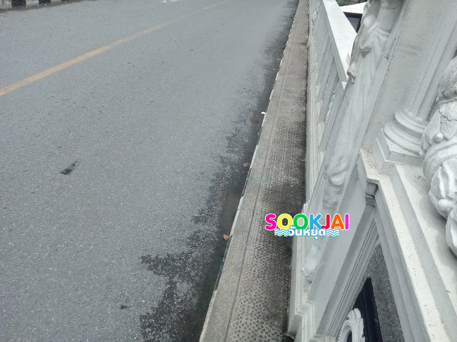 Mahadthai Uthit Bridge: Tracing the History of the 