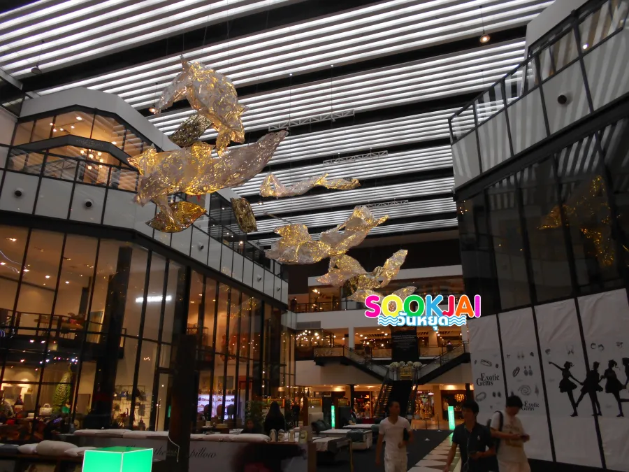 River City Bangkok, an art-focused riverside shopping center on the Chao Phraya River, a hip art landmark near Si Phraya Pier