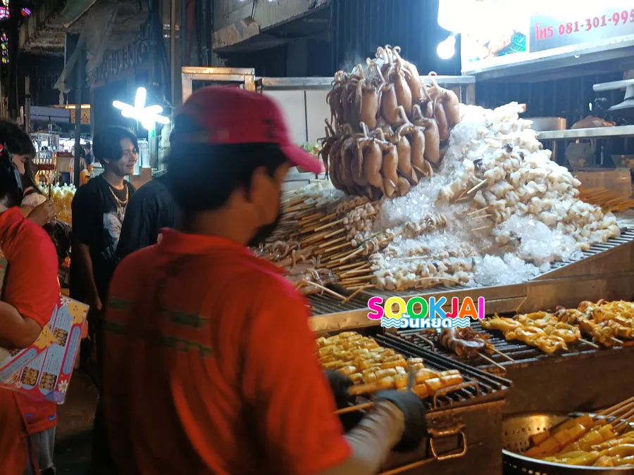 เที่ยวเยาวราช สวรรค์ของคนรักสตรีทฟู้ด ตลาดที่ใหญ่ที่สุดในกรุงเทพฯ ที่ไม่เคยหลับใหล