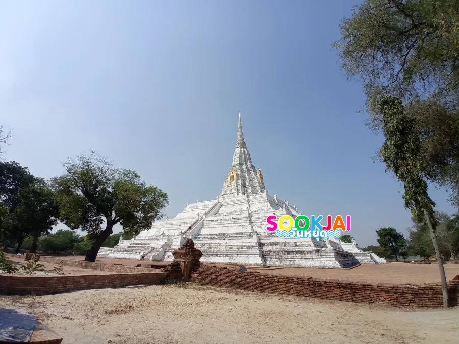 เที่ยว "เจดีย์ภูเขาทอง" อยุธยา ชมเจดีย์สีขาวตระหง่านกลางทุ่ง สัมผัสวิวมุมสูงของกรุงเก่า