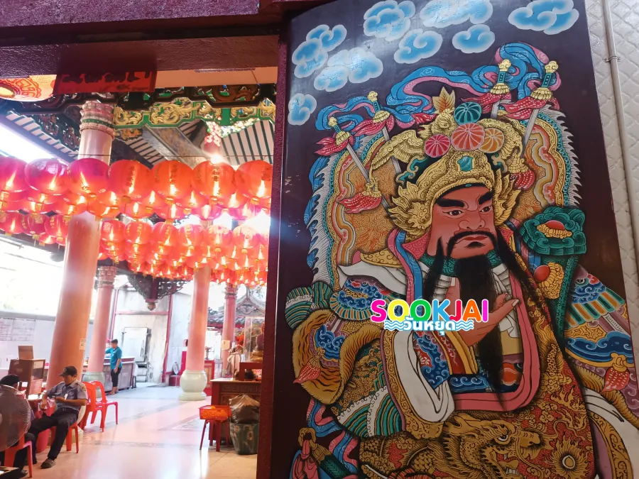 The Power of Faith in Phlapphla Chai Area: Worship \