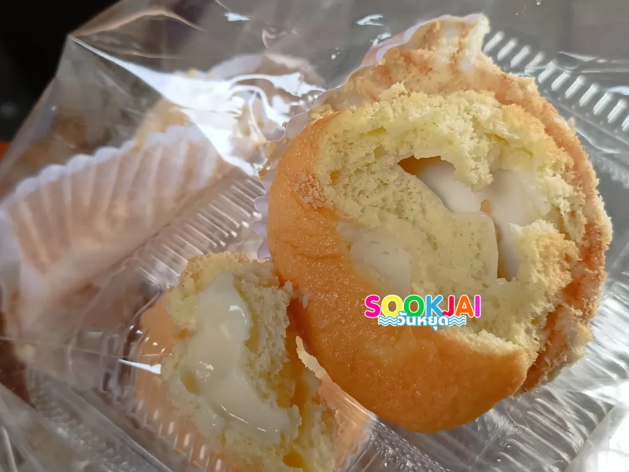 เค้กไข่ลาวา ตลาดน้ำอโยธยา: ของดีเมืองกรุงเก่าที่ต้องลองสักครั้ง