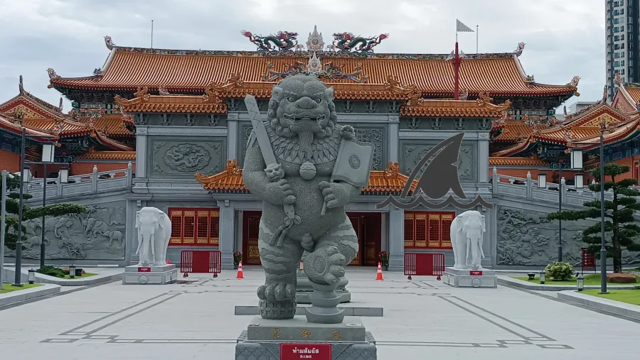 Tai Hong Kong White Jade Shrine
