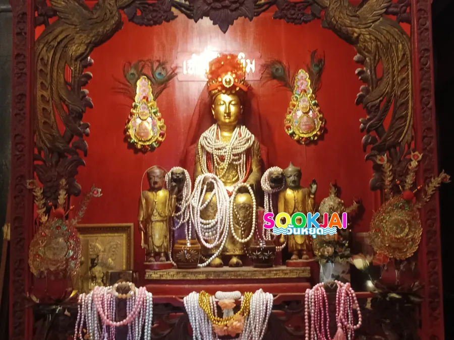 ศาลเจ้าโรงเกือก ตลาดน้อย ไหว้ 